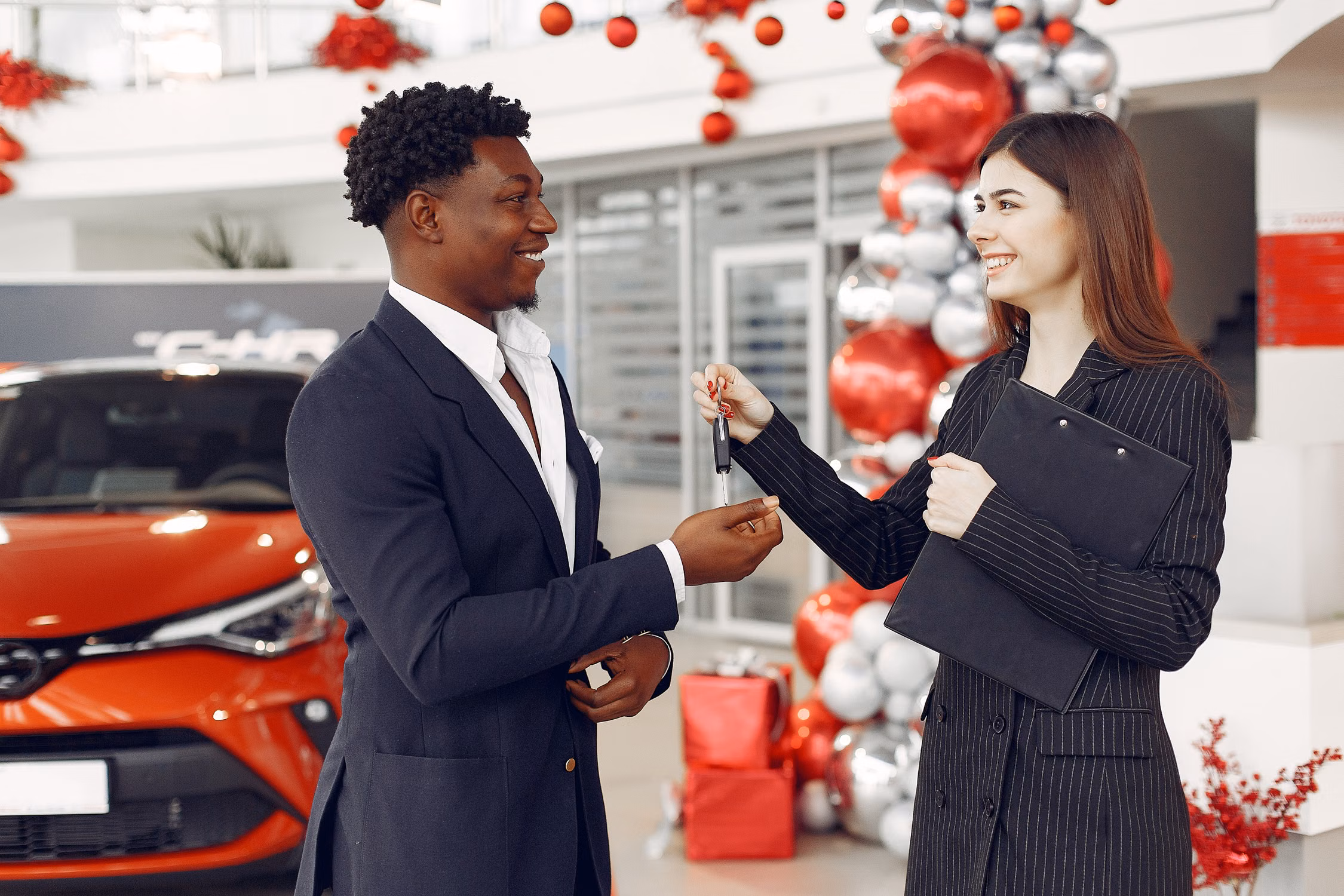 Remise des clés d’un véhicule à un client